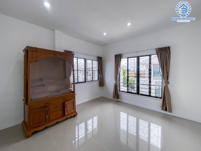 *****บ้านเดี่ยวมือสองนนทบุรี ม.มายอิสระ ราชพฤกษ์ เนื้อที่มากถึง 50 ตร.ว. ฟังก์ชัน 4 ห้องนอน 3 ห้องน้ำ 2 ที่จอดรถ แถมฟรี! 3 เครื่องปรับอากาศ 1 เครื่องทำน้ำอุ่น 1 เครื่องดูดควัน บนทำเลดี เพียง 10 นาทีถึงรถไฟฟ้าสายสีม่วง "สถานีบางพลู" จองด่วน!